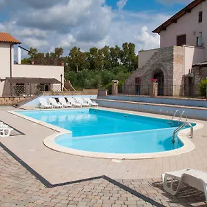 Borgo Valmarina Aparthotel
